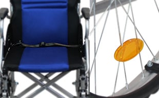 自走式車椅子ハピネスライト CA-12SU 安全ベルト・反射板