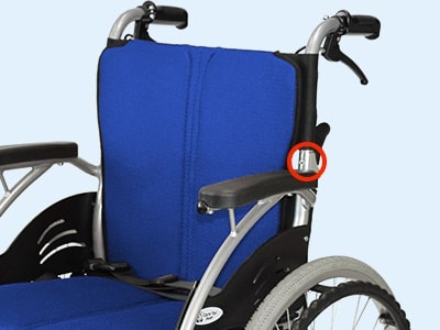 車椅子の背折れ金具の出具合調整調整位置